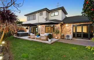 10 Advance Way, Albany