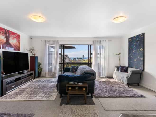 45B William Bayes Place, Red Beach