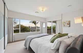 34 Sunnyhill Crescent, Sunnyhills