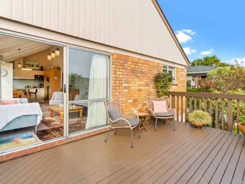 2/34 Shanaway Rise, Hillcrest