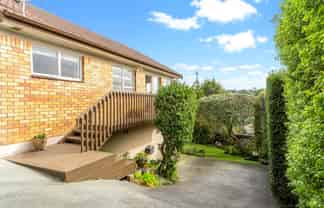 2/34 Shanaway Rise, Hillcrest