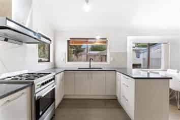 96 Manuka Road, Bayview
