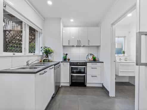 39b Caulton Street, Saint Johns