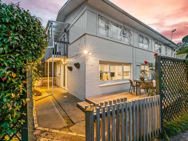 39b Caulton Street, Saint Johns