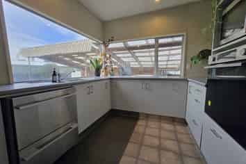 210 Revell Street, Hokitika