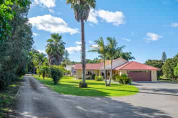 638 Ngunguru Road, Glenbervie