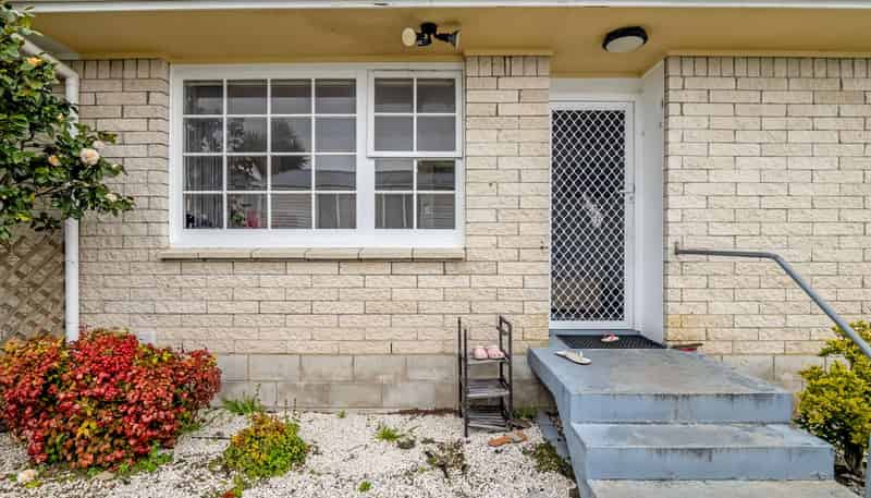 1/126 Porchester Road, Papakura