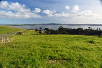100 Te Wairoa Lane, Matakohe