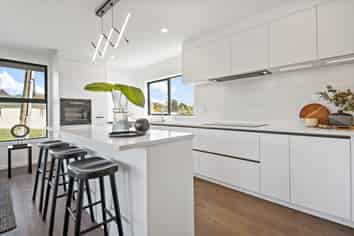 2/19 Haverstock Road, Sandringham