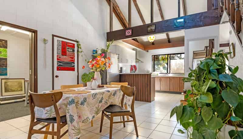 1/1341 Hinemoa Street, Victoria