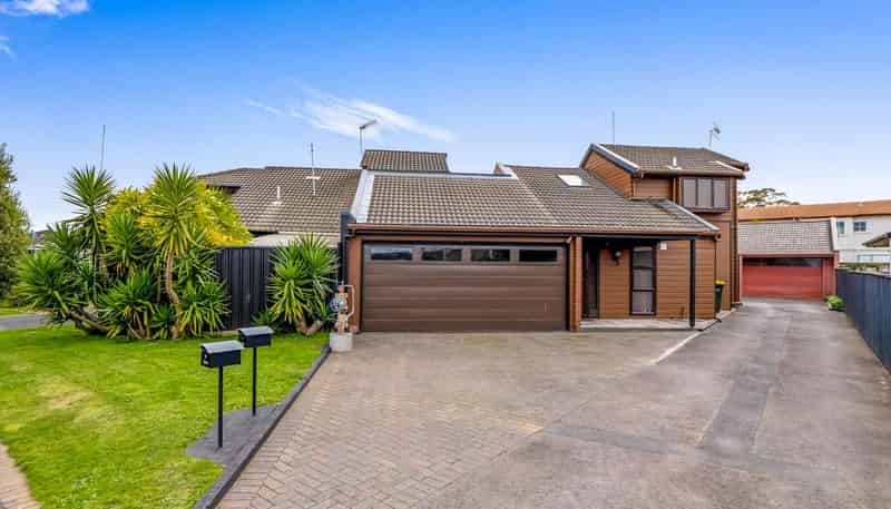 1/1341 Hinemoa Street, Victoria