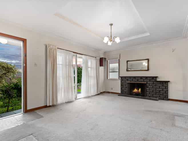 7 Abbotleigh Avenue, Te Atatu Peninsula