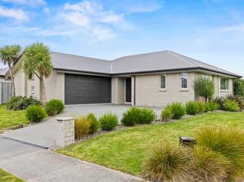 7 Seaward Street, Pegasus