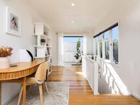 86 Wharf Road, Te Atatu Peninsula