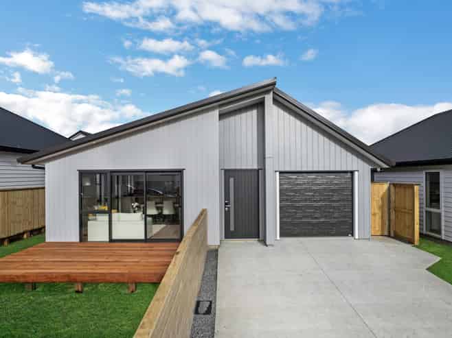 19 WAIMAA LANE, Pokeno