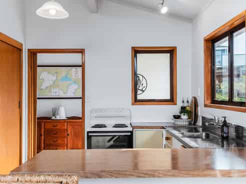50 Woodward Street, Nukuhau