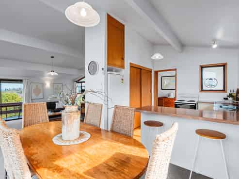 50 Woodward Street, Nukuhau