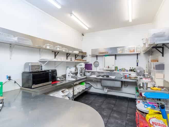 Small commerical kitchen, cafe