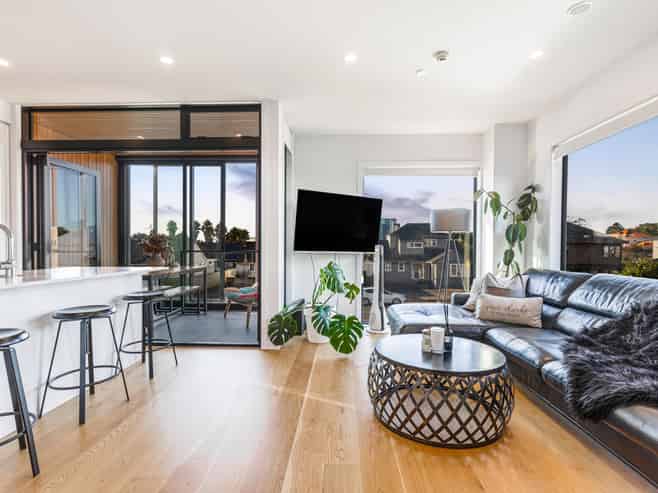 103/74 Anzac Street, Takapuna