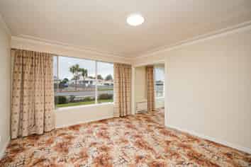 37 Stirrat Street, Kingswell