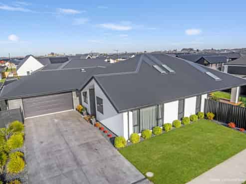 54 Halpin Drive, Lincoln