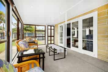 38 Parkway, Wainuiomata