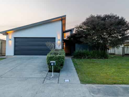 19 Meridian Grove, Kelvin Grove