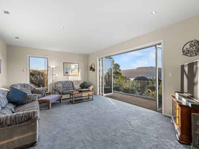 18 Stoddart Terrace, Diamond Harbour