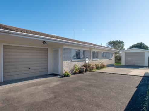 44B York Street, Glenholme