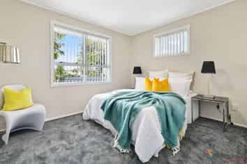 34 Convair Crescent, Mangere