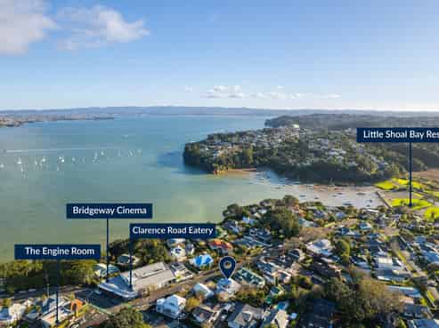 5 Clarence Road, Northcote Point