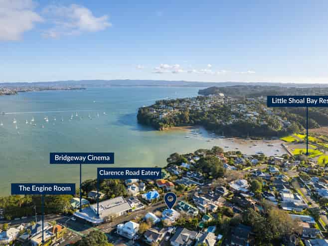 5 Clarence Road, Northcote Point