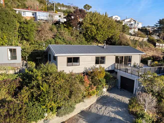 6 Lennox Street, North East Valley