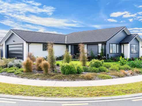 98 Kaurinui Crescent, ONE TREE POINT