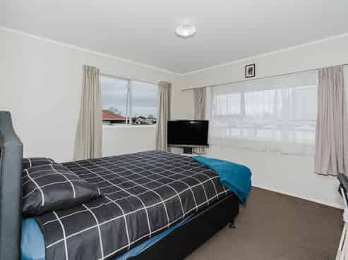 1 Wattle Place, Chartwell