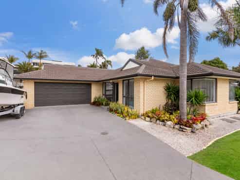 3 Gibbia Way, Beachlands