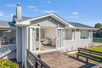 86 Edmund Road, Mangakakahi