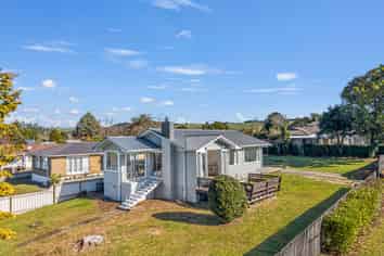 86 Edmund Road, Mangakakahi