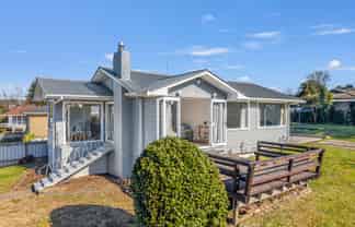 86 Edmund Road, Mangakakahi