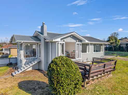 86 Edmund Road, Mangakakahi