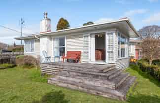 13 Curtis Street, Stratford