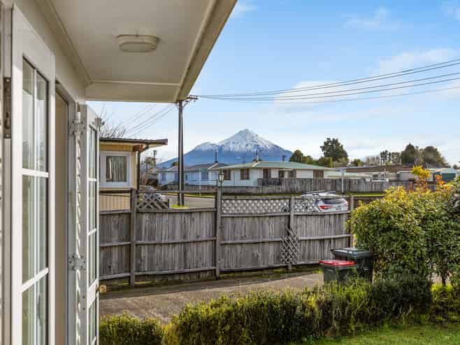 13 Curtis Street, Stratford