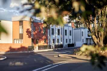 10/666B Great South road, Ellerslie