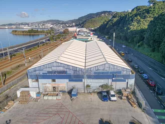 Big & Basic in a Prime Location