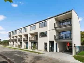 3/1 Kaponga Crescent, New Lynn