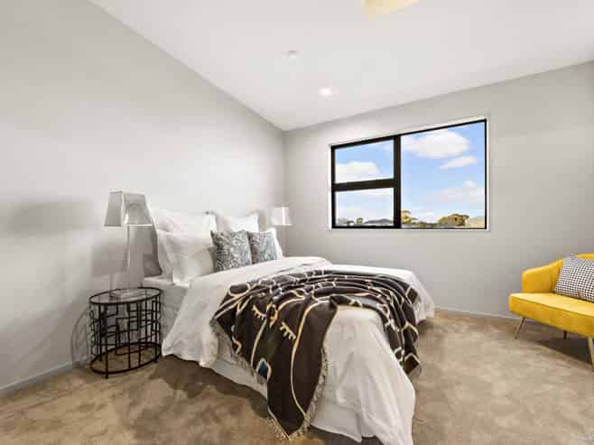 33 Williamson Avenue, Belmont