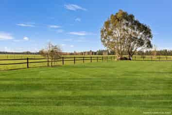 311 Lumsden-Dipton Highway, Lumsden