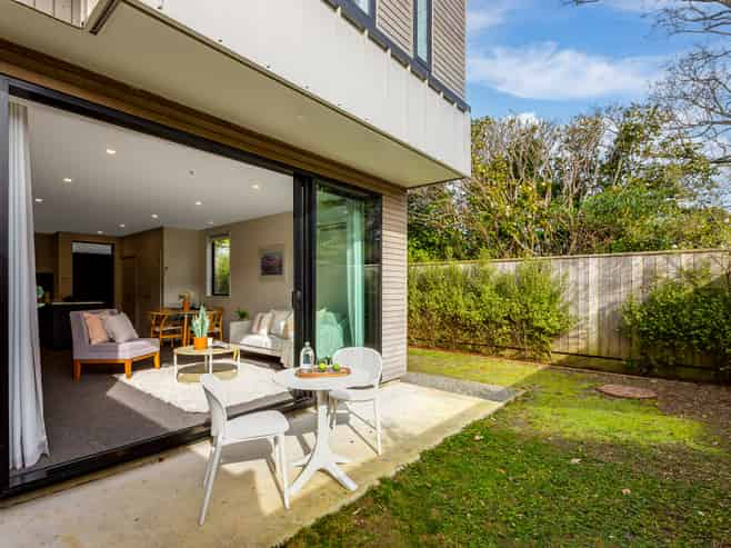 15/13 Fancourt Street, Karori