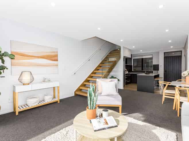15/13 Fancourt Street, Karori