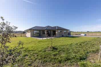 63 Farm Road, Waipukurau